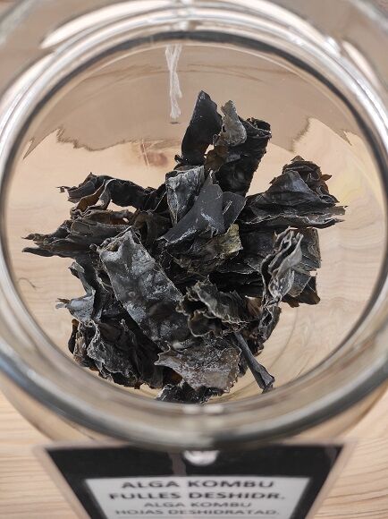 ALGA KOMBU EN HOJAS DESHIDRATADA (ESPAÑA)
