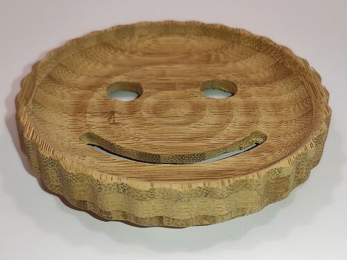 JABONERA ARTESANAL DE BAMBÚ "SONRISA" 9 x 1.2 CM 1 UD (VALENCIA)