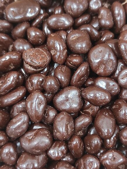BOMBONES DE PASAS CON CHOCOLATE NEGRO (TURQUIA)