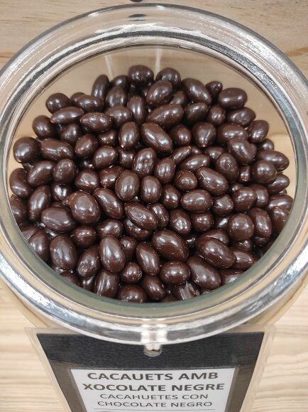 BOMBONES DE CACAHUETE CON CHOCOLATE NEGRO (ESPAÑA)