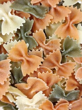 PAJARITAS DE TRIGO BLANCO Y VERDURAS - FARFALLE - LAZOS TRICOLORES a granel (ZARAGOZA)