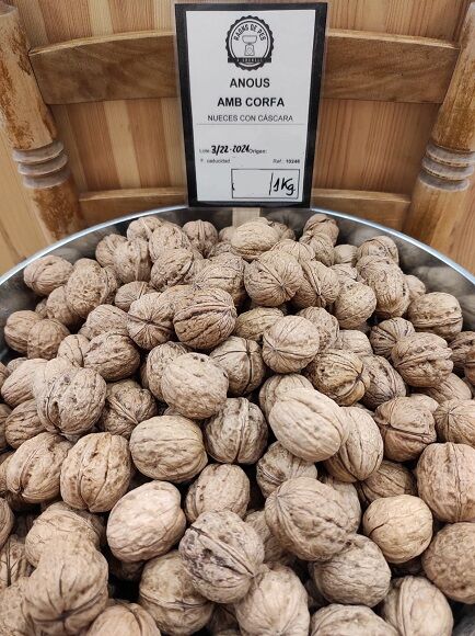 NUECES CON CÁSCARA 32/34 (ESPAÑA)