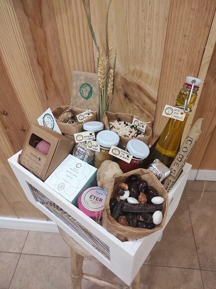 CESTA ALIMENTACIÓN Y COSMÉTICA Nº 0021 (SILLA)