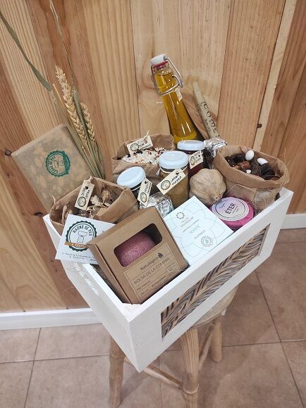 CESTA ALIMENTACIÓN Y COSMÉTICA Nº 0021 (SILLA)