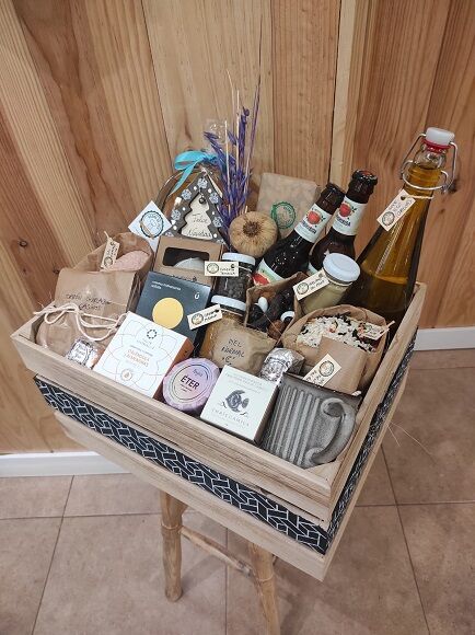 CESTA ALIMENTACIÓN Y COSMÉTICA Nº 0028 (SILLA)