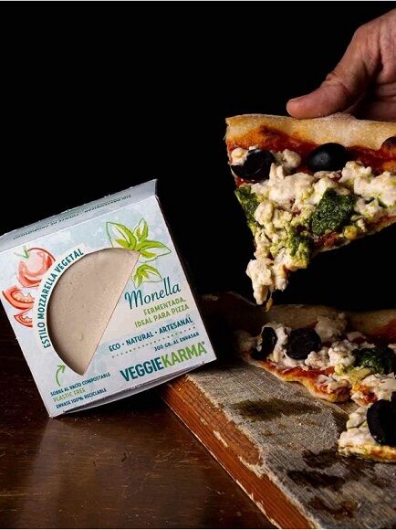 QUESO VEGANO MONELLA MOZZARELLA VEGANA 300 GR 1 UD. - SIN GLUTEN (BARCELONA) VEGGIE KARMA - ECO