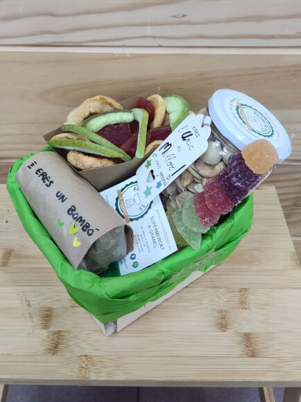 CESTA ALIMENTACIÓN Nº 0056 "FRUTAL Y CRUNCHY" 1 UD (SILLA) RAONS DE PES