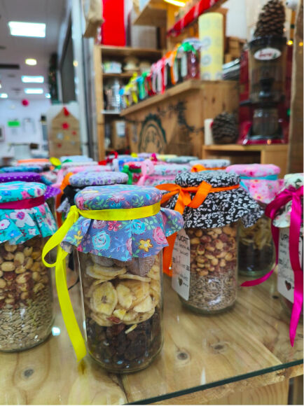 DETALLE REGALO Nº 0010 "MILES DE DULCES" 1 UD (SILLA) RAONS DE PES