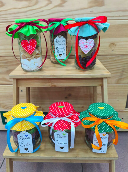 DETALLE REGALO Nº 0010 "MILES DE DULCES" 1 UD (SILLA) RAONS DE PES